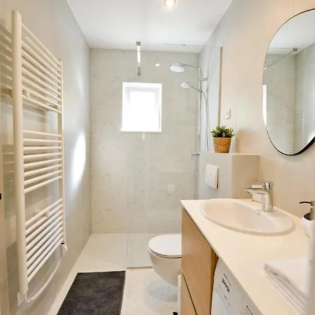 Luka Apartment