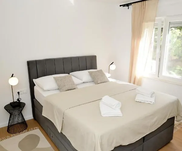Luka Apartman *
